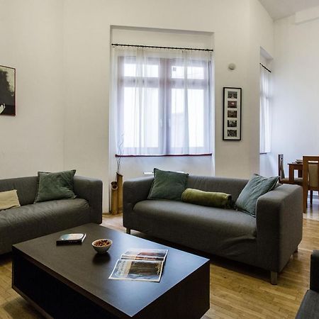 Family Suite By Heroes' Square Βουδαπέστη Εξωτερικό φωτογραφία