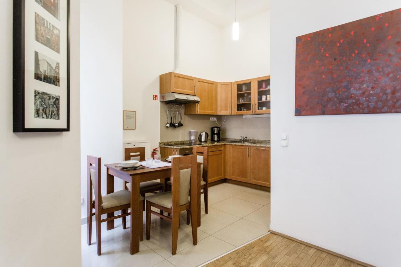 Family Suite By Heroes' Square Βουδαπέστη Εξωτερικό φωτογραφία